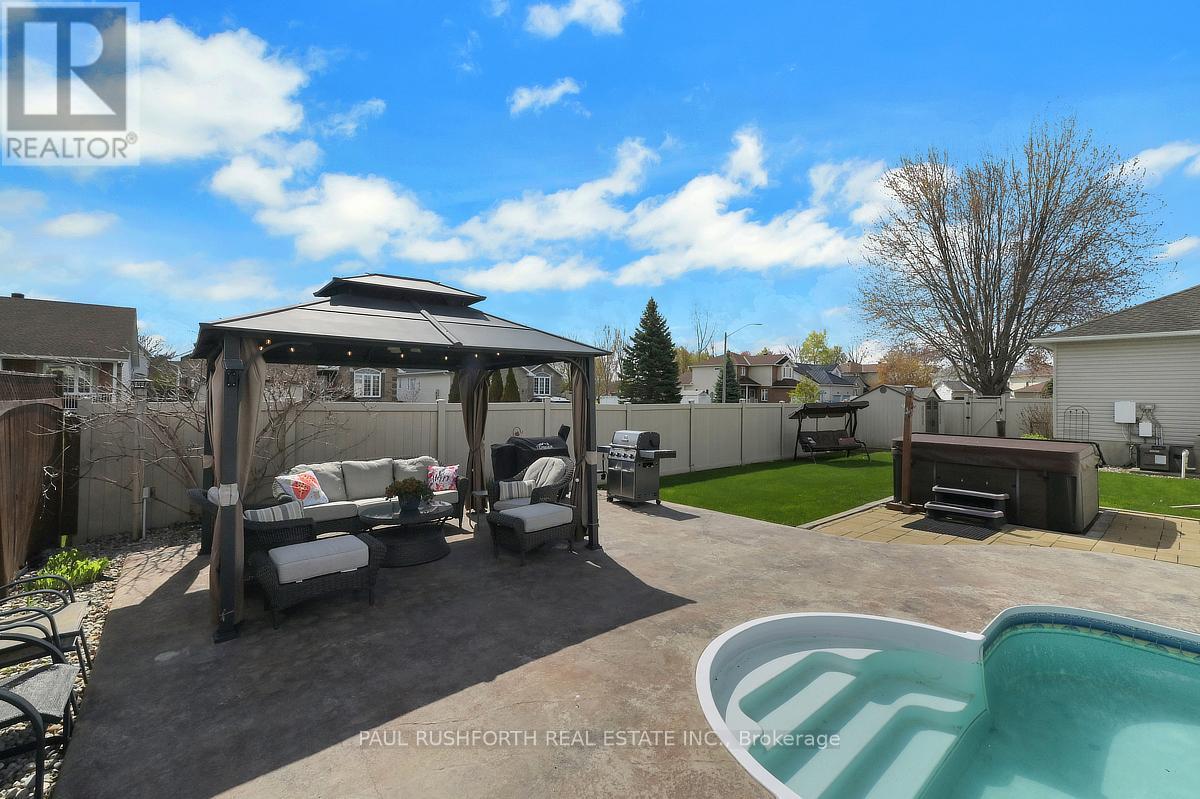 356 CENTENAIRE STREET - Image 42