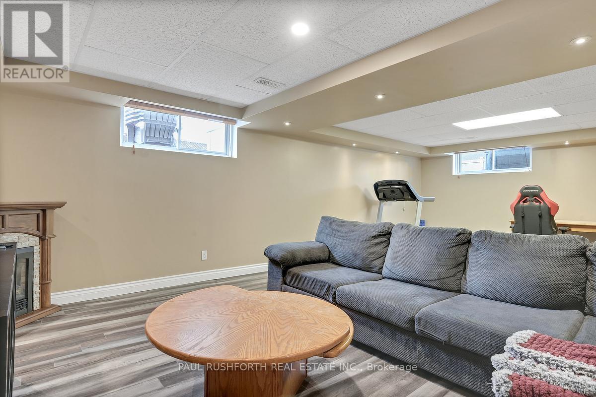 356 CENTENAIRE STREET - Image 36