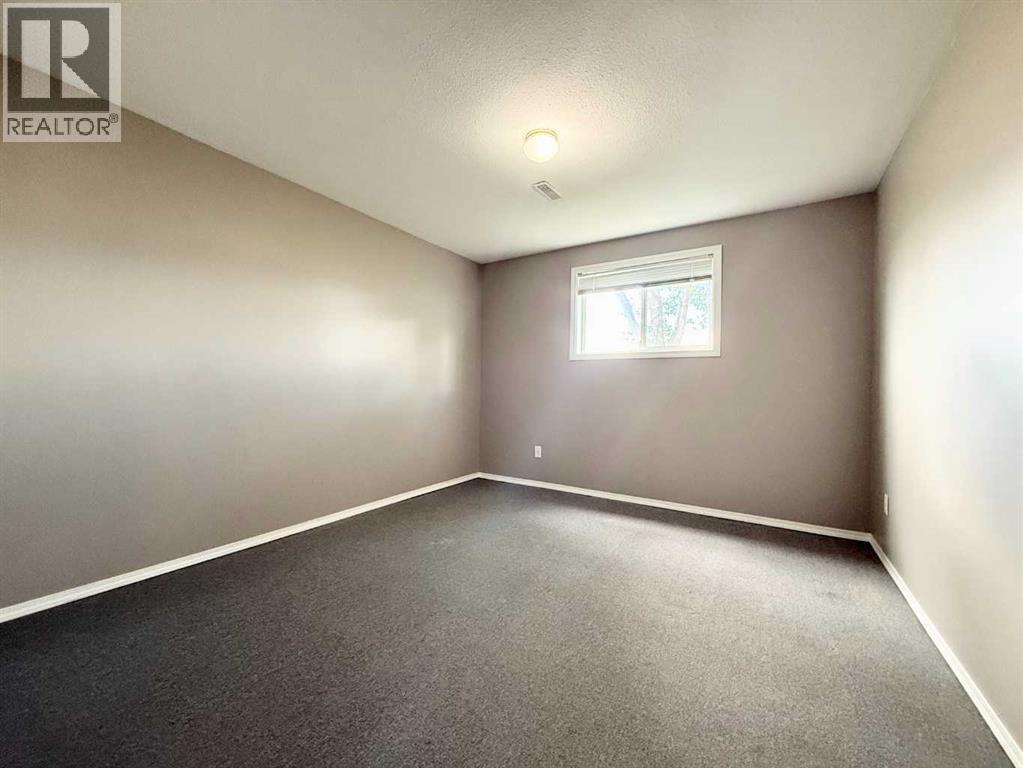 528 16 Street - Photo 27