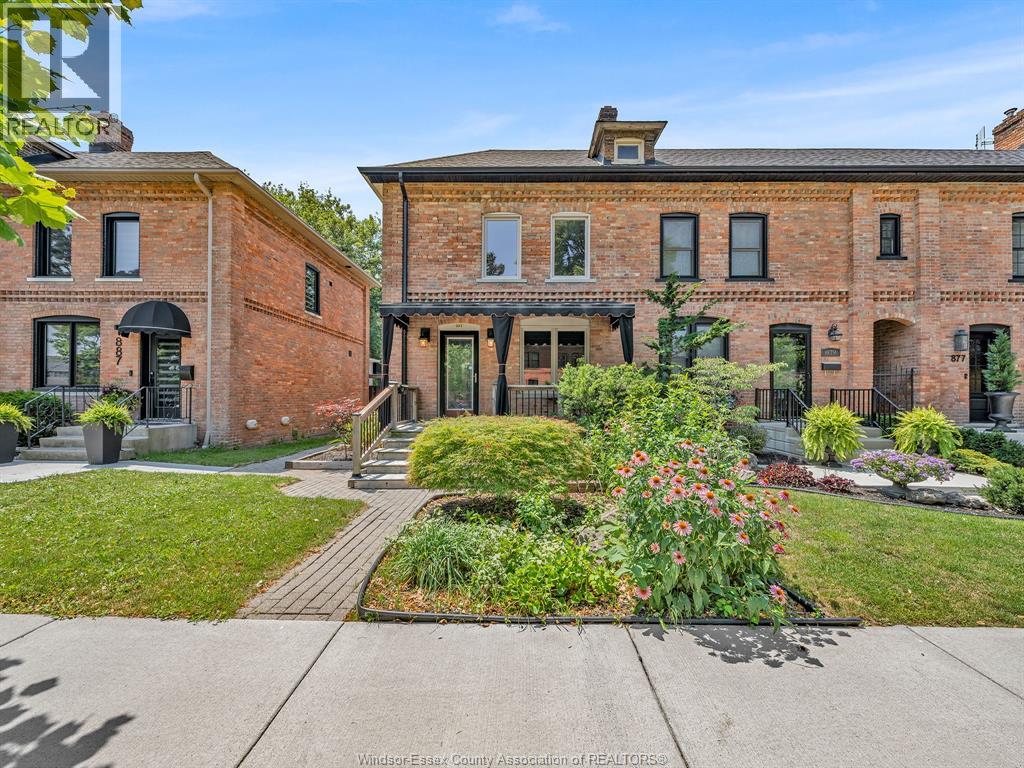 883 MONMOUTH ROAD - 3