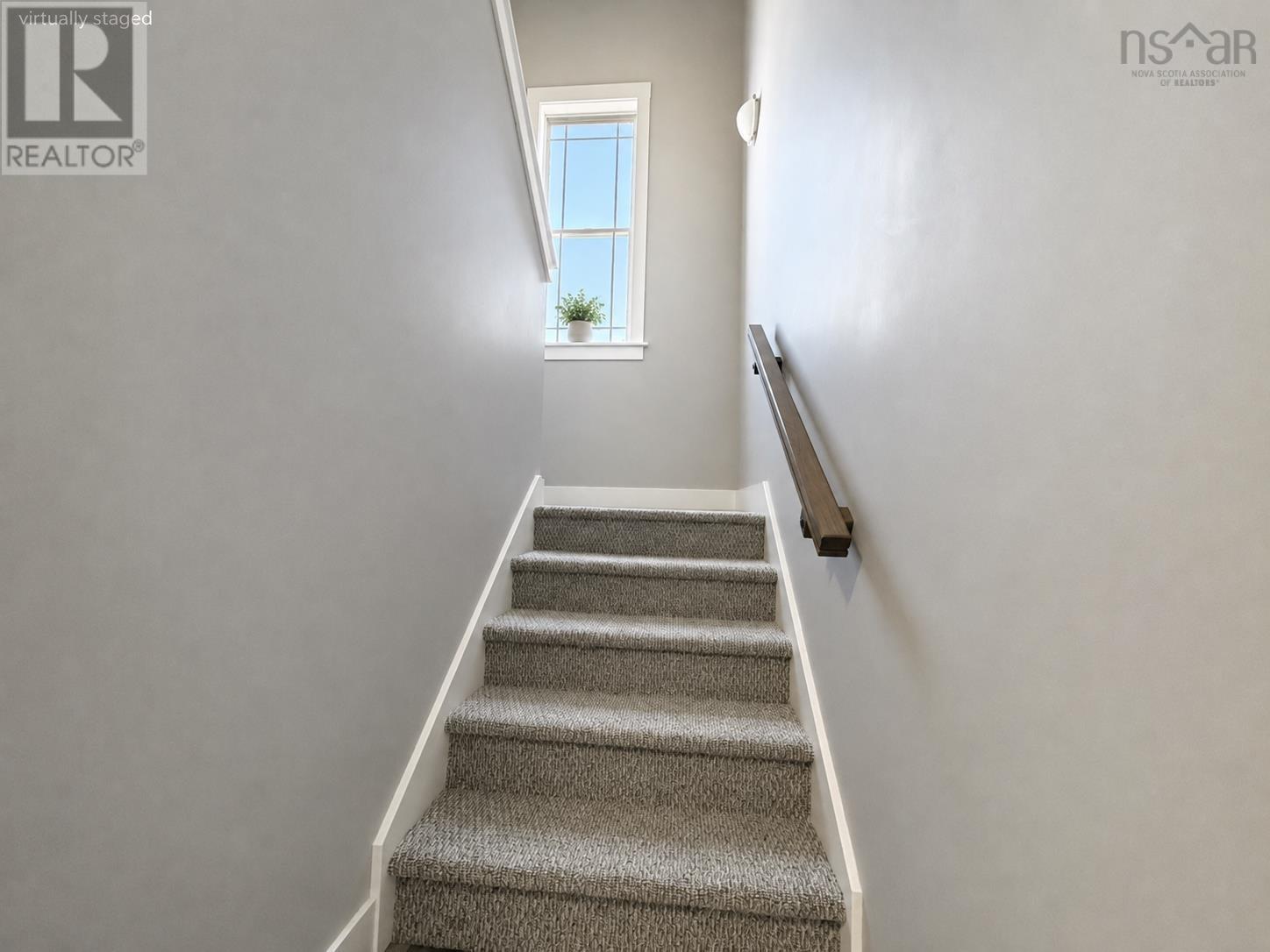 137 EXECUTIVE Drive - 20