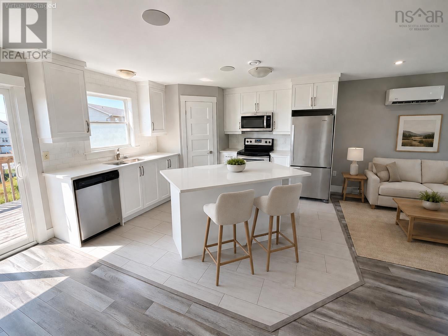 137 EXECUTIVE Drive - 11