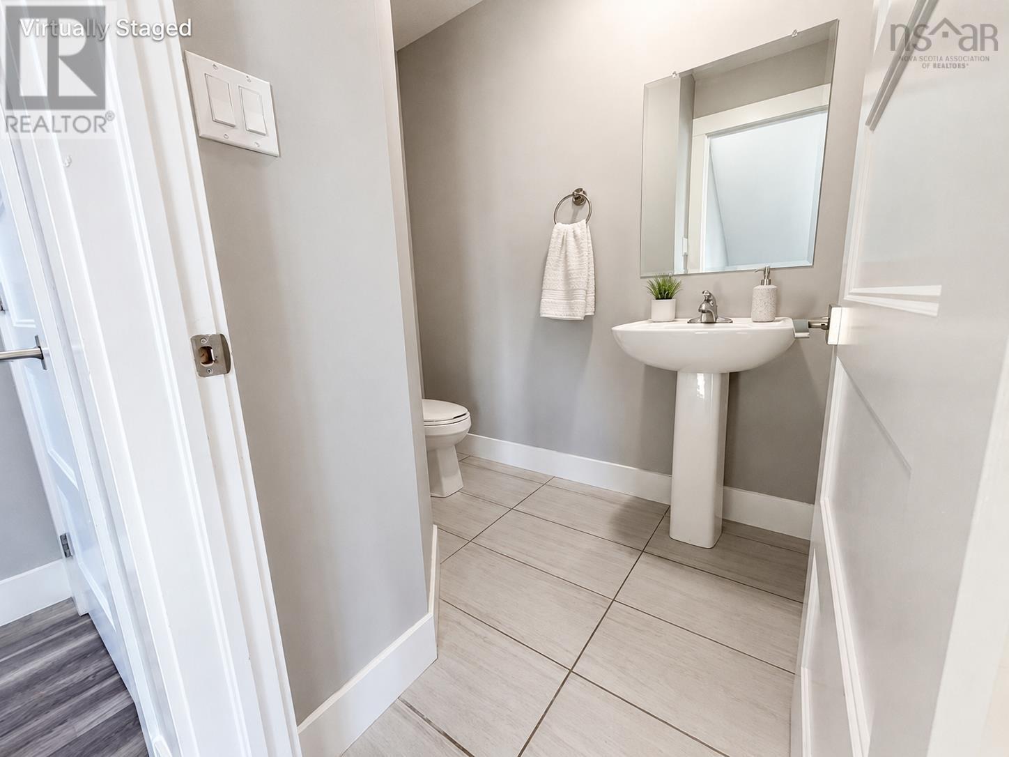 137 EXECUTIVE Drive - 15