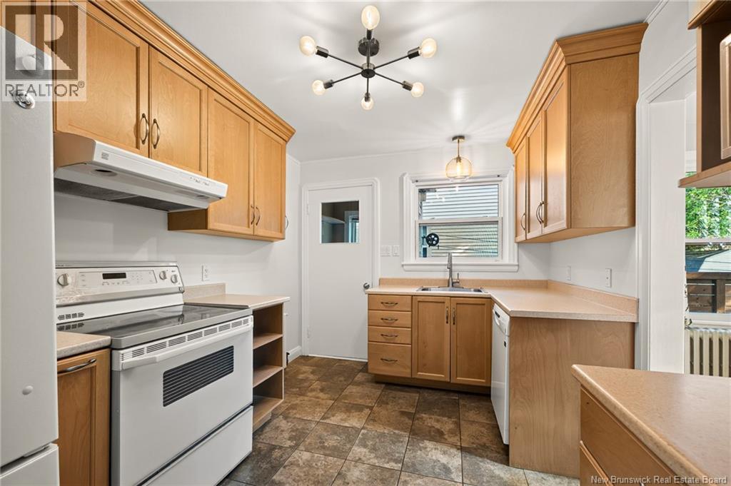 72-74 Burlington Avenue - 11