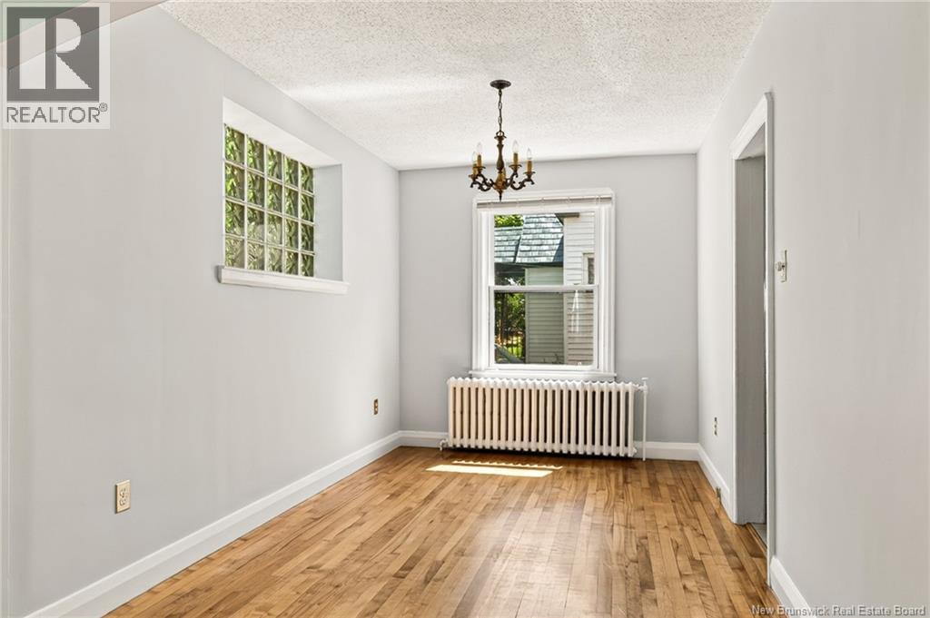 72-74 Burlington Avenue - 37
