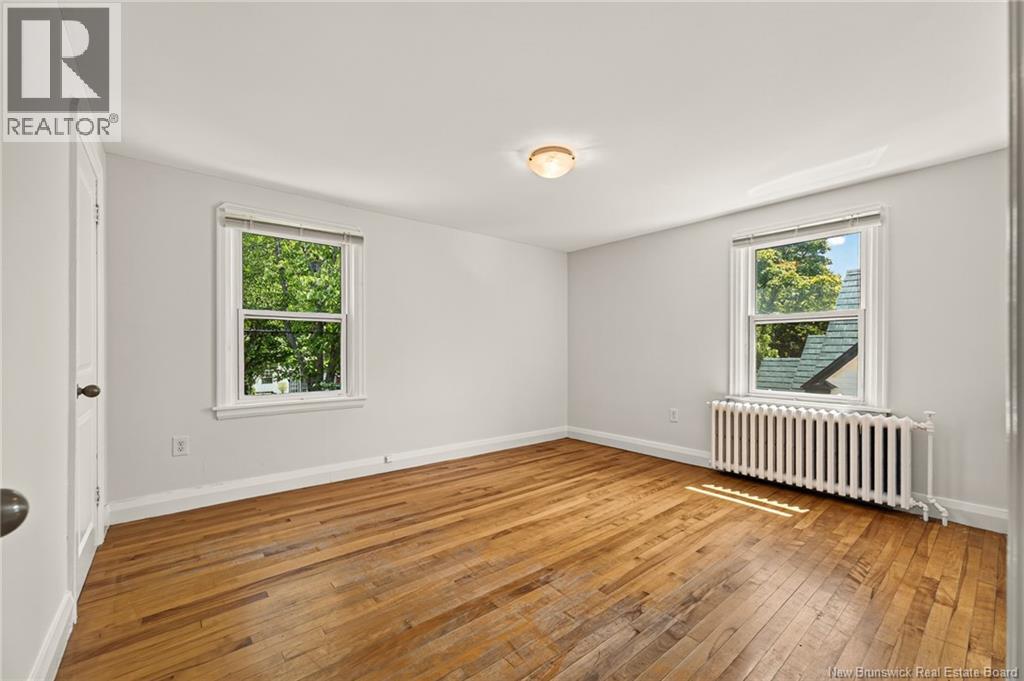 72-74 Burlington Avenue - 49