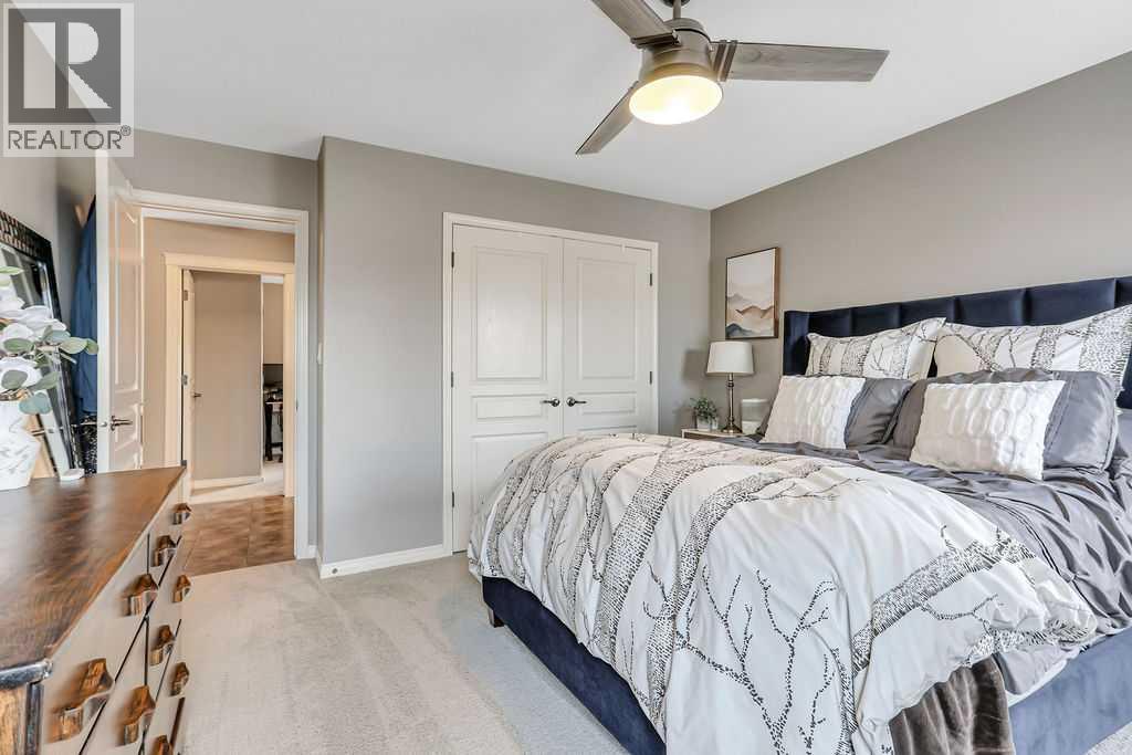 212 Cedar Square - Image 26
