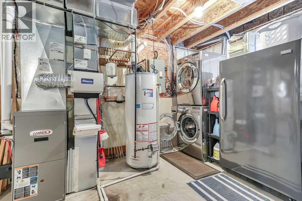 212 Cedar Square - Image 33