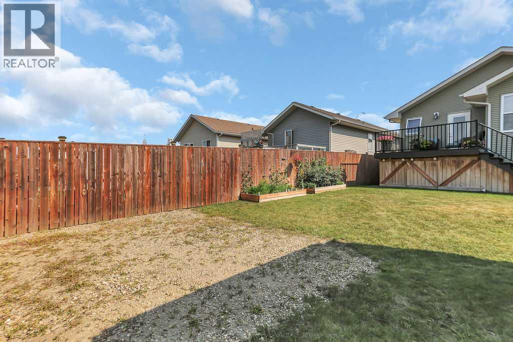 212 Cedar Square - Image 37