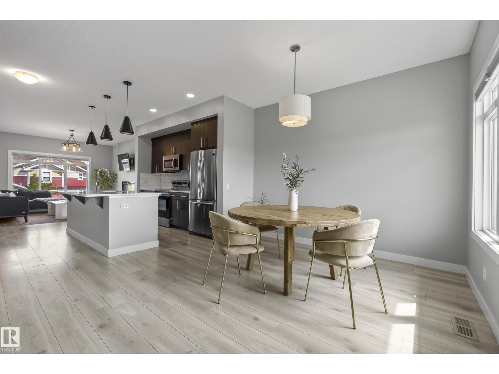 45 JOYAL WY - Image 13