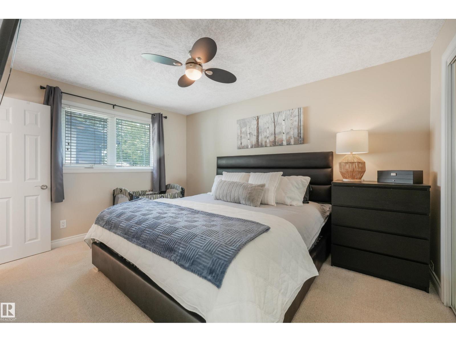 141 CAMELOT AV - Image 28