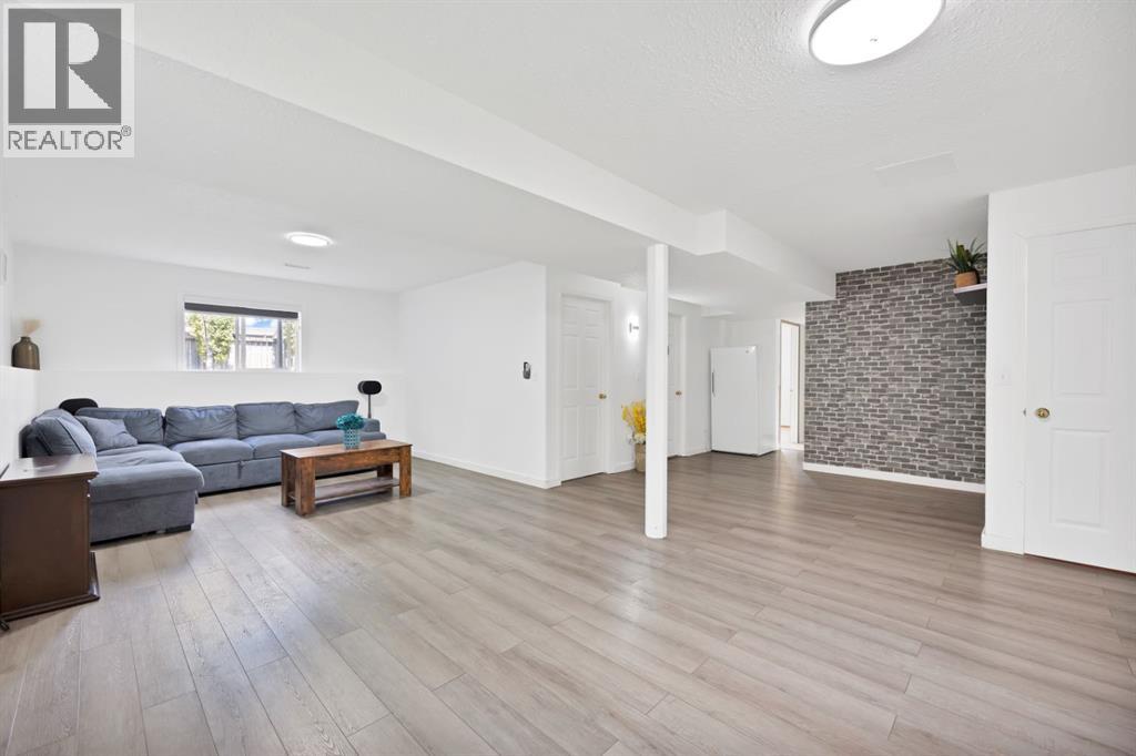 38 Balsam Crescent - Image 20