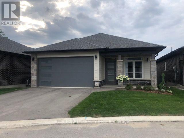 2 - 10 MCPHERSON COURT, Central Elgin
