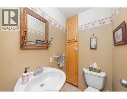 1270 Mandaumin Road, Dawn Euphemia, ON N0P2M0 Photo 23