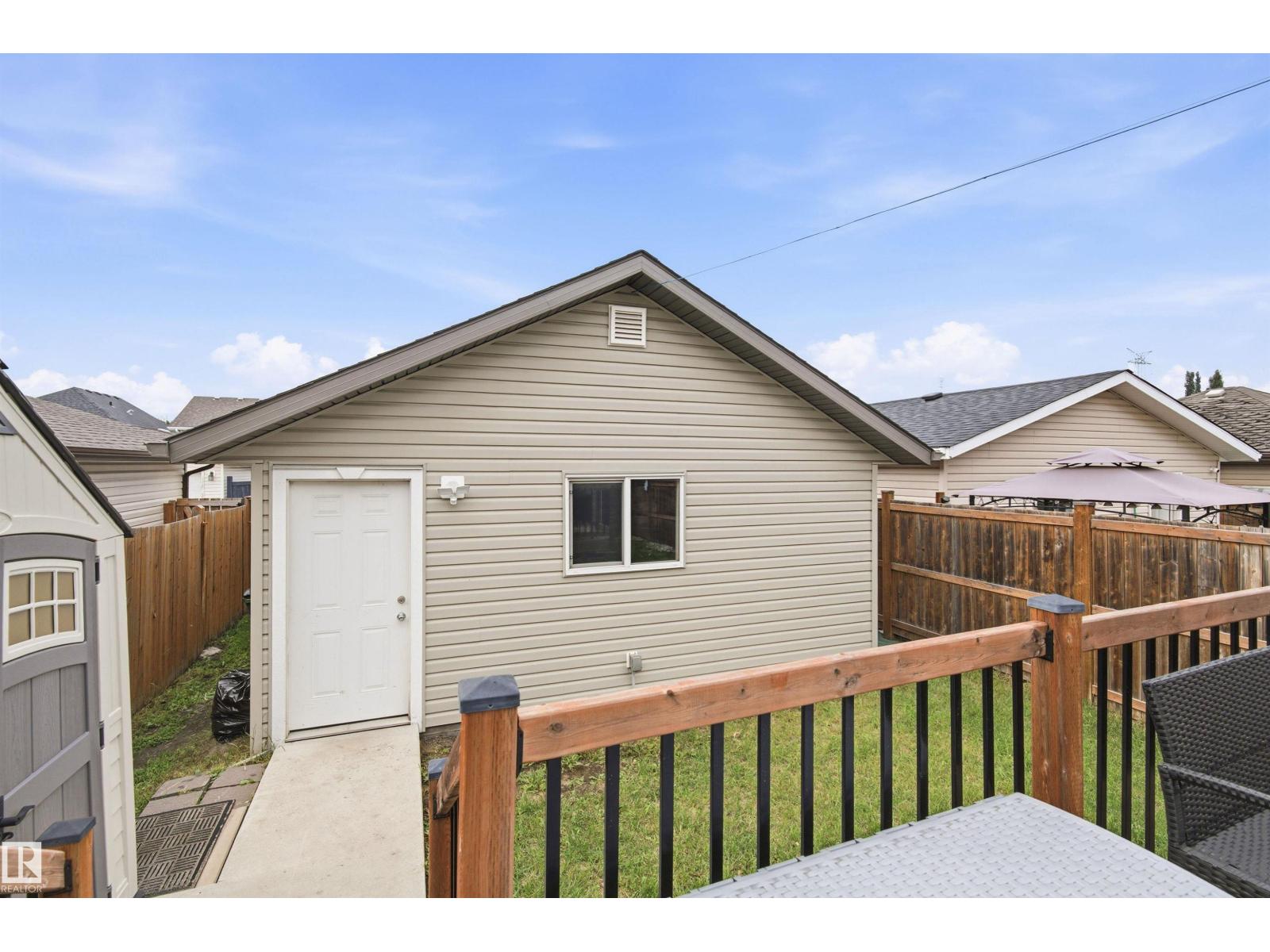 204 59 ST SW - 37
