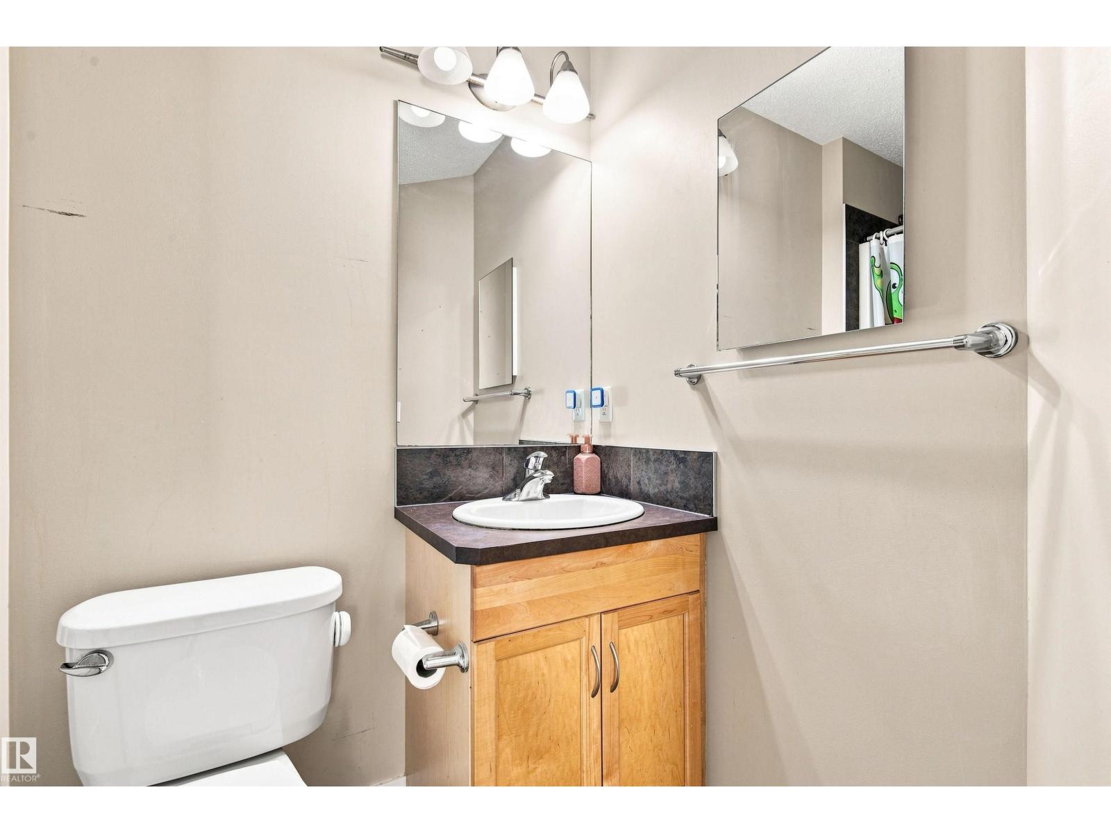 204 59 ST SW - 24