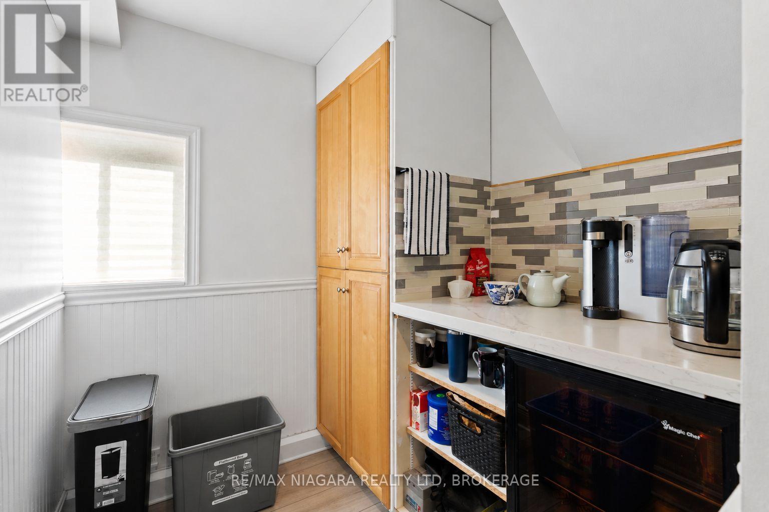 85 MAIN STREET W - Image 5