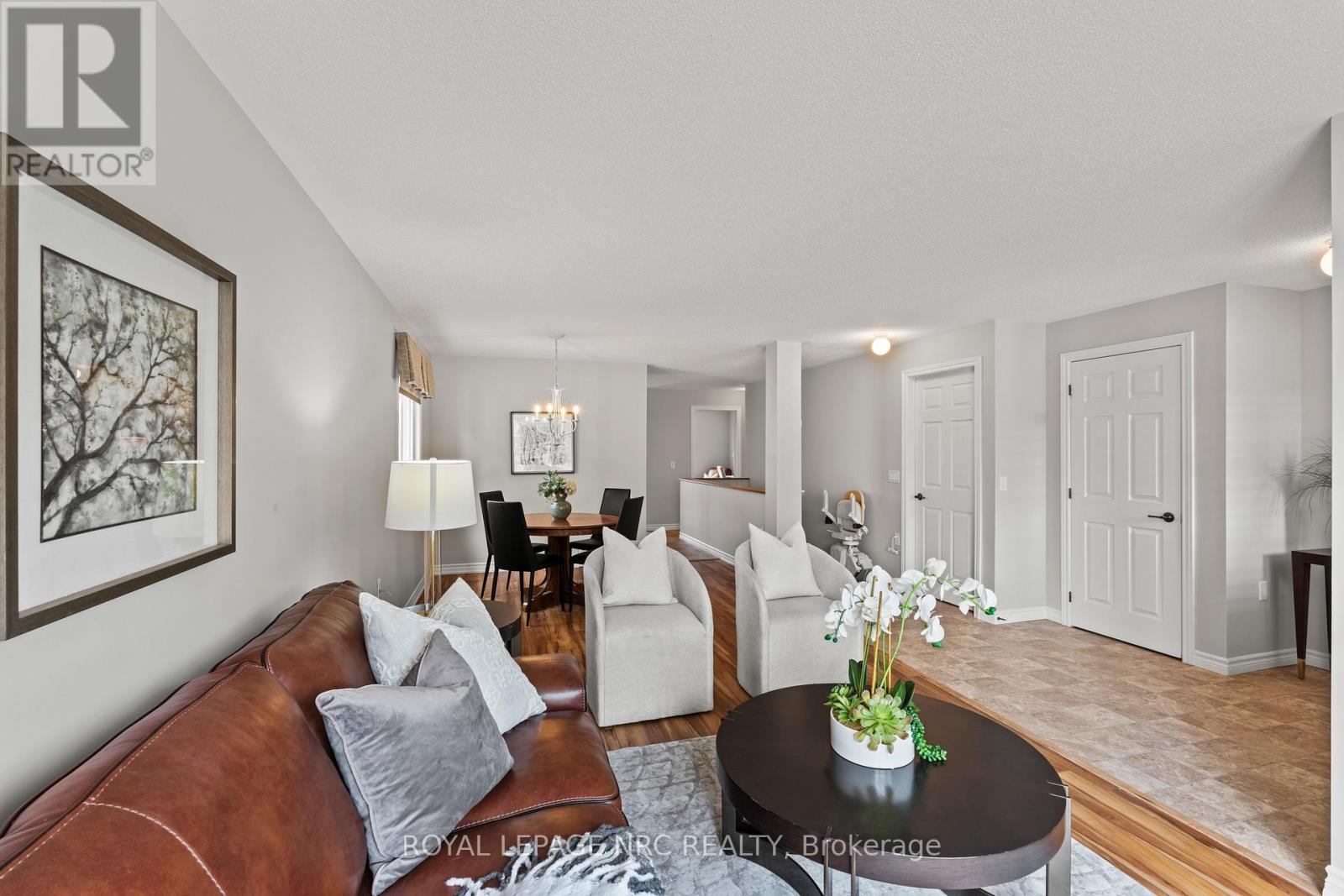 3988 SUNSET LANE - Image 7