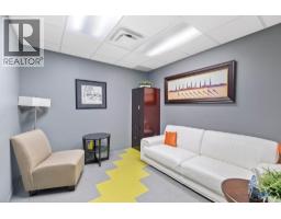2040 Springfield Road Unit# 201, Kelowna, BC V1Y9N7 Photo 16