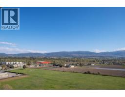 2040 Springfield Road Unit# 201, Kelowna, BC V1Y9N7 Photo 24