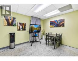 2040 Springfield Road Unit# 201, Kelowna, BC V1Y9N7 Photo 14