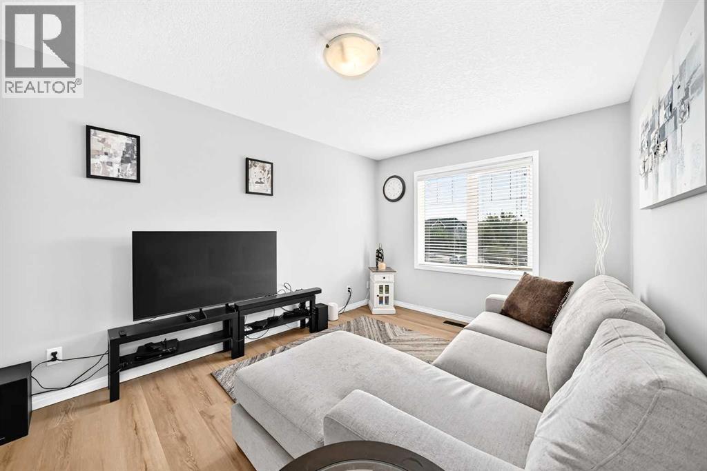 141 SHORELINE Vista - Image 25