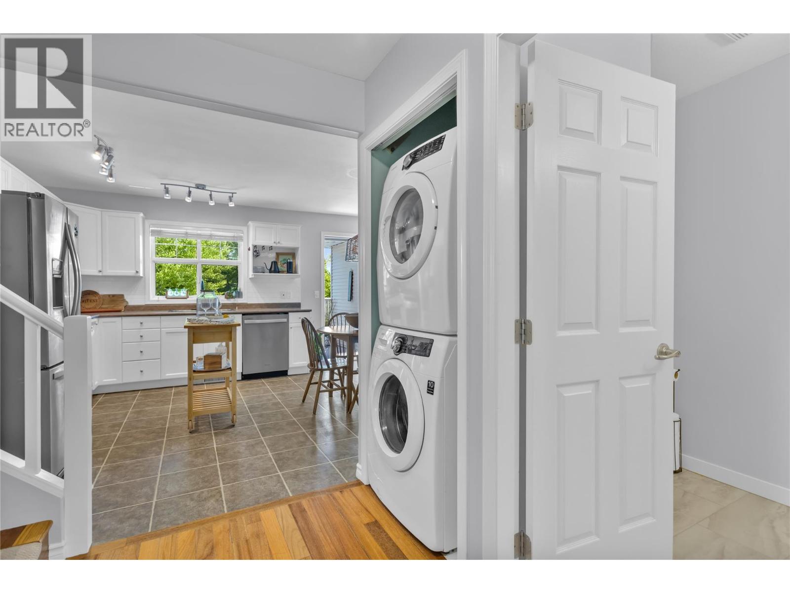 104 3825 Glen Canyon Drive, West Kelowna