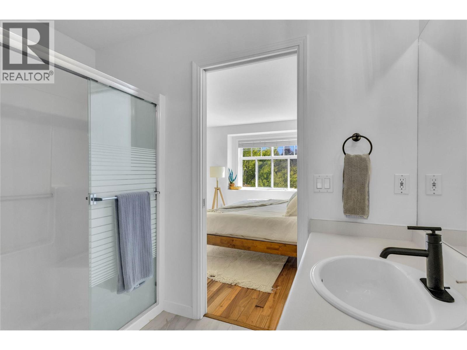 104 3825 Glen Canyon Drive, West Kelowna