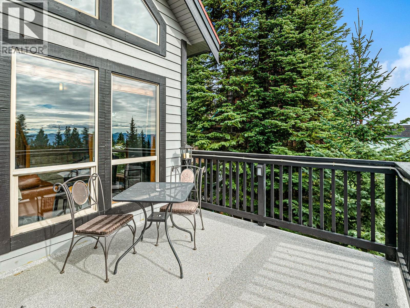 4833 Snow Pines Road, Big White