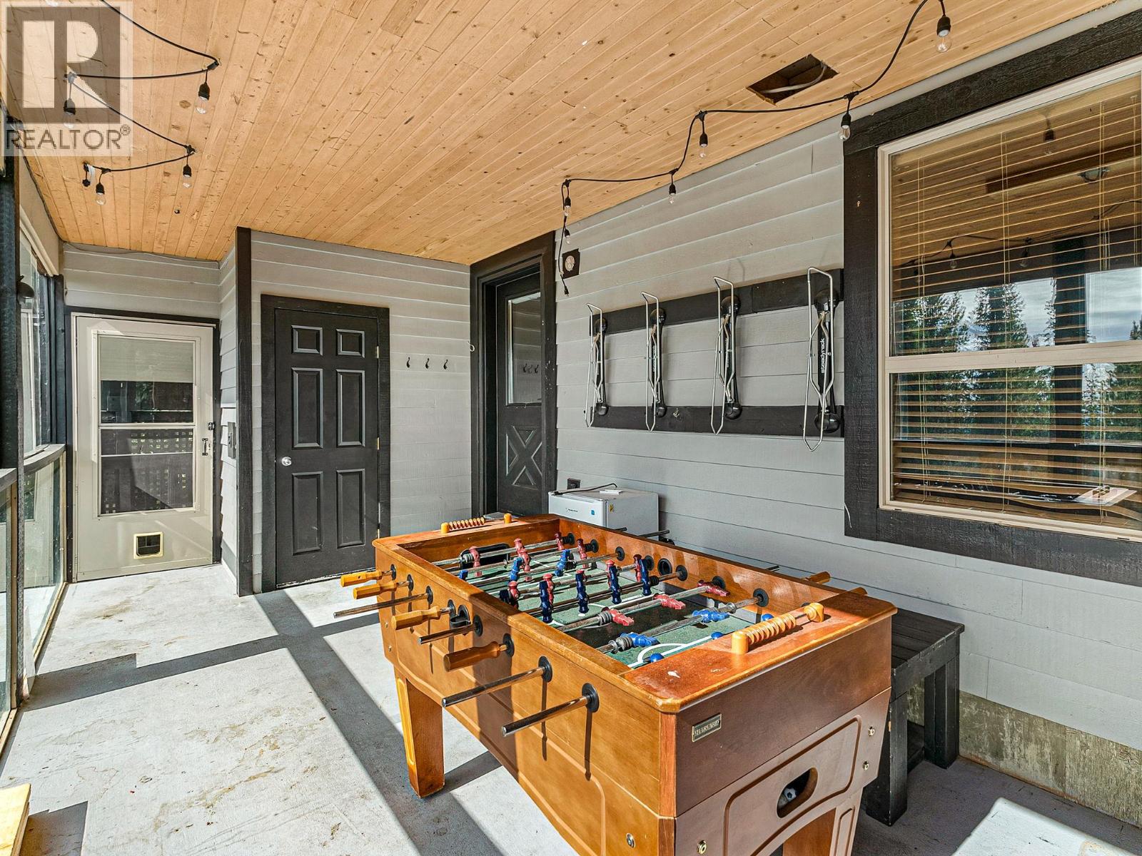4833 Snow Pines Road, Big White