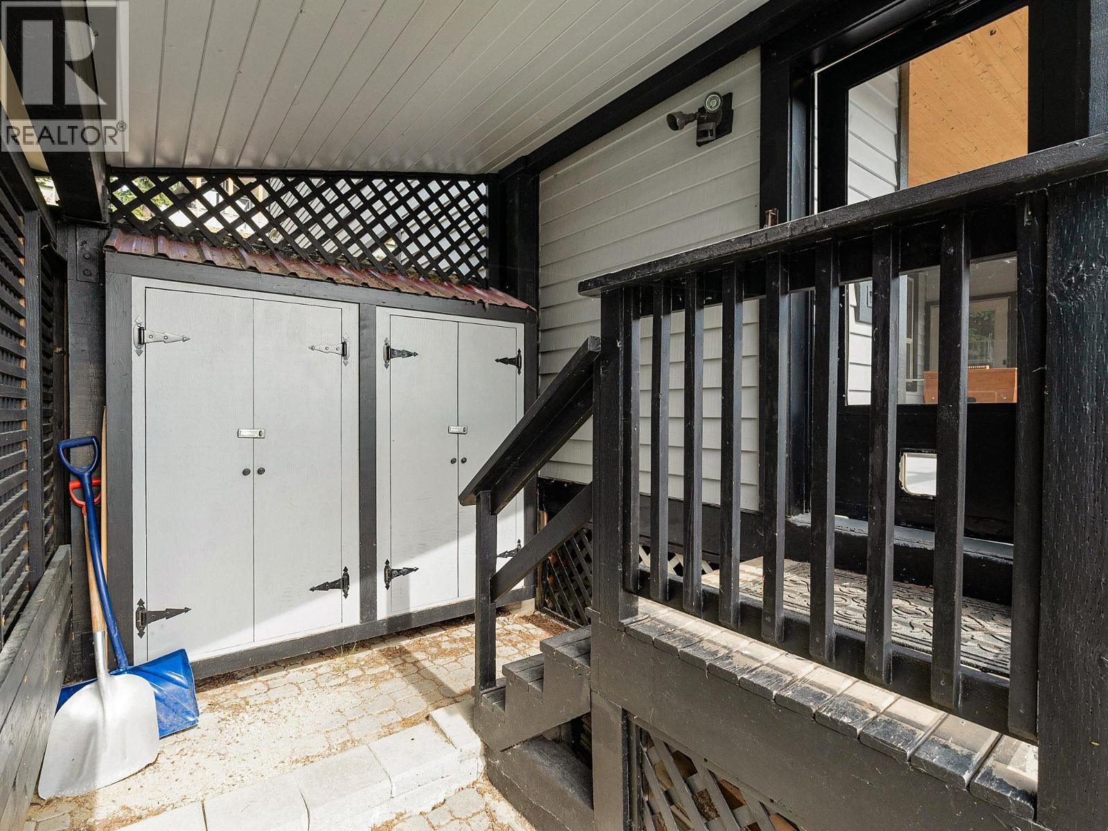 4833 Snow Pines Road, Big White