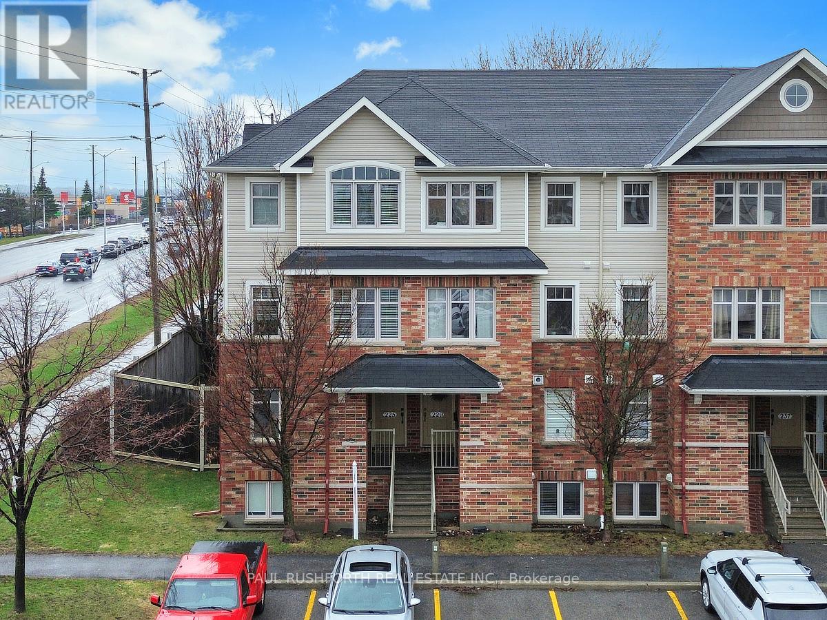2 Bed, 2 Bath House for Sale in Ottawa – 225 KELTIE PRIVATE, Ottawa – MLS# X13011084 - Image 44