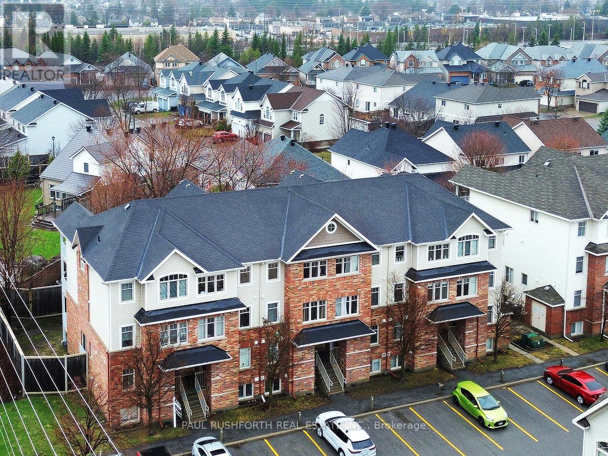 2 Bed, 2 Bath House for Sale in Ottawa – 225 KELTIE PRIVATE, Ottawa – MLS# X13011084 - Image 4
