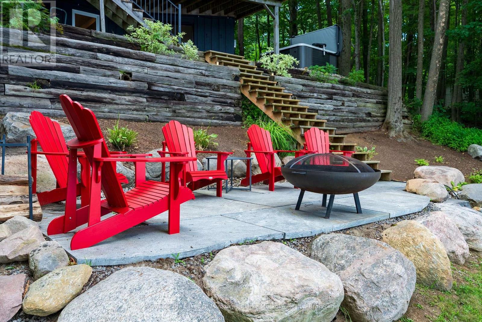 1048 BRACKENRIG ROAD - 8