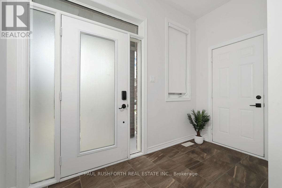 3 Bed, 3 Bath House for Sale in Ottawa – 305 LAMARCHE AVENUE, Ottawa – MLS# X13458042 - Image 6