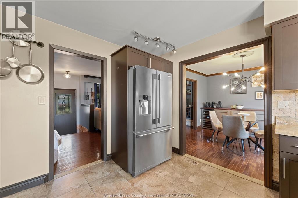 4060 KENNEDY DRIVE - Image 16