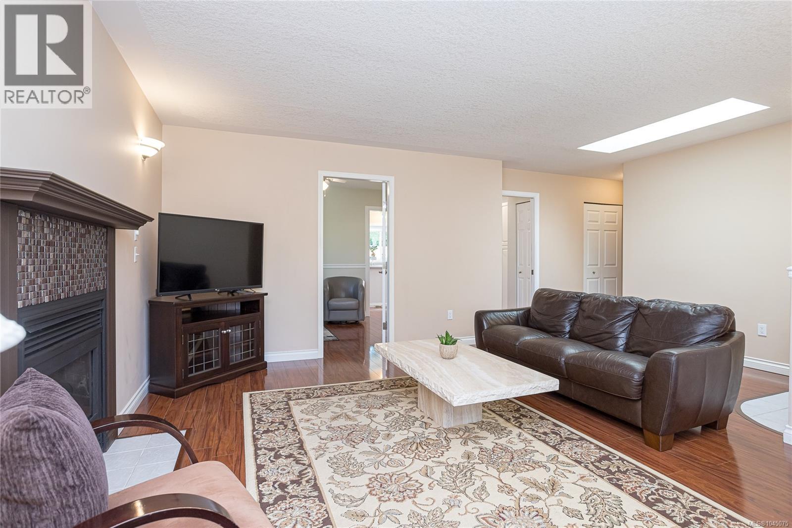 6140 Denali Dr - Image 5