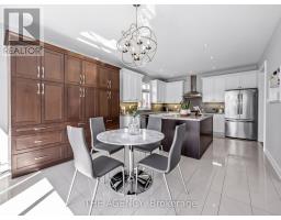 576 Oakwood Drive, Pickering, ON L1W2W7 Photo 15