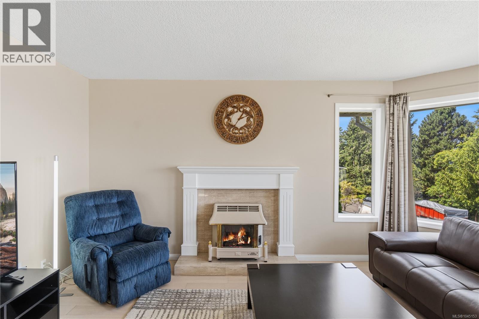 4971 Fillinger Cres - Image 19