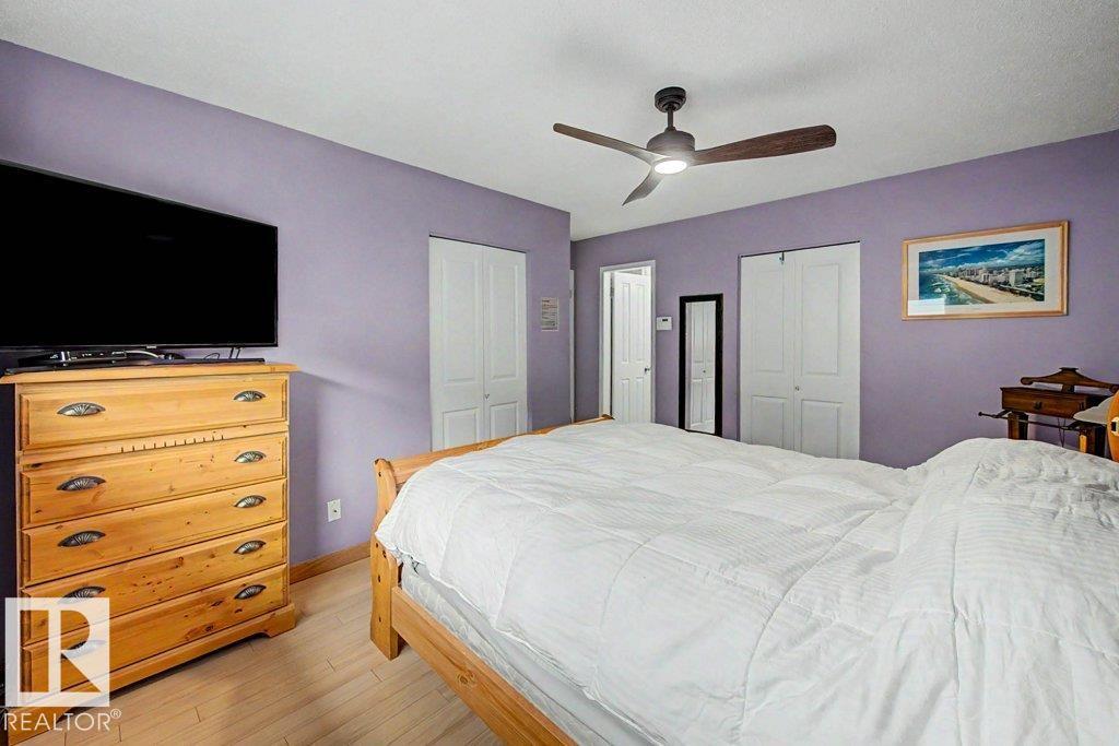 4207 109 A ST NW - 24