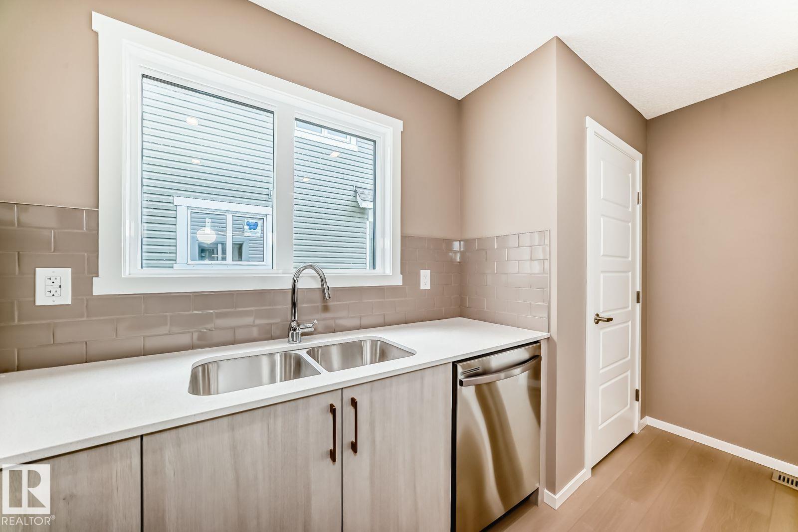 1214 Stoneside RD - Image 6