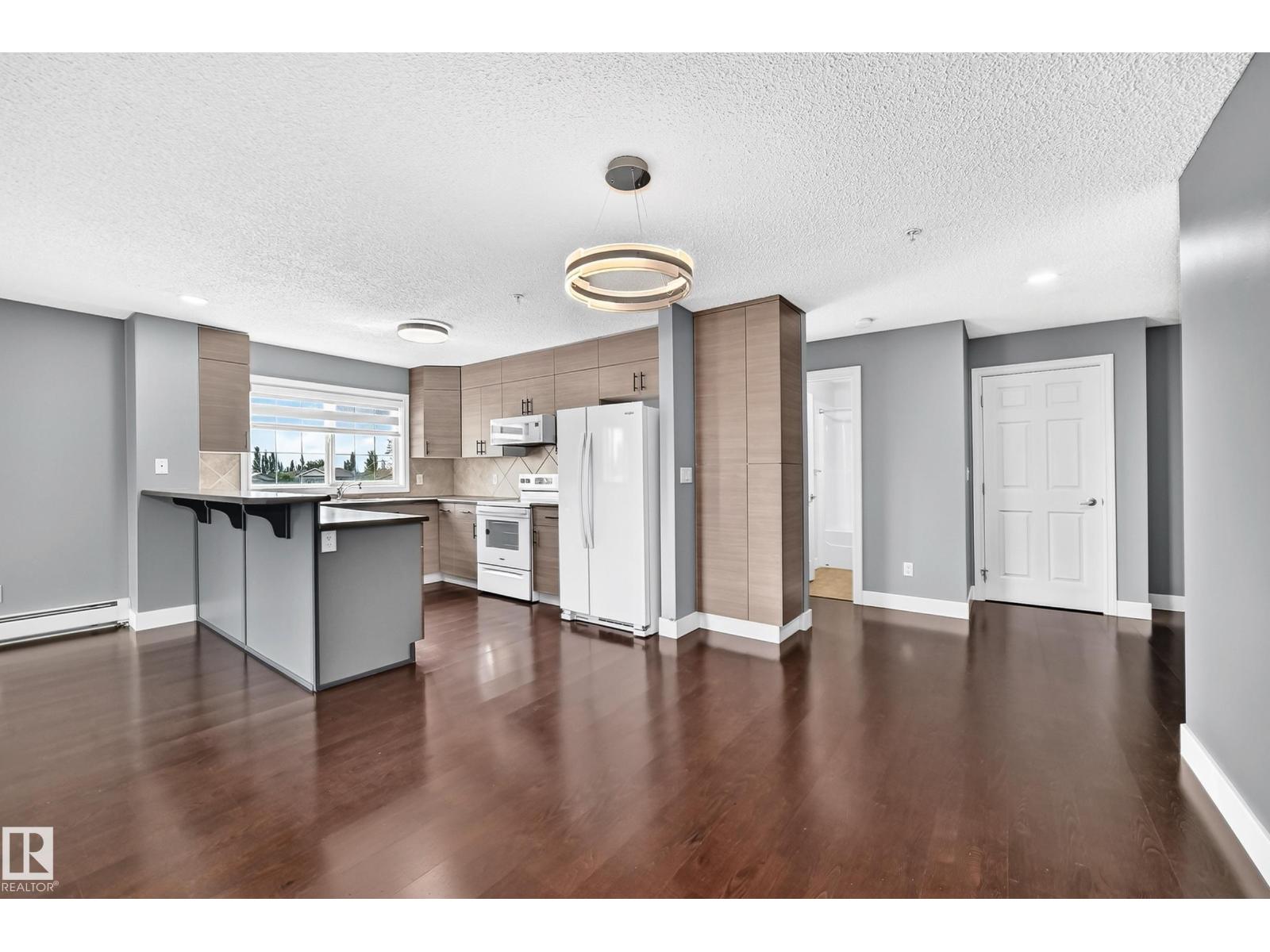 #301 13830 150 AV NW - 22