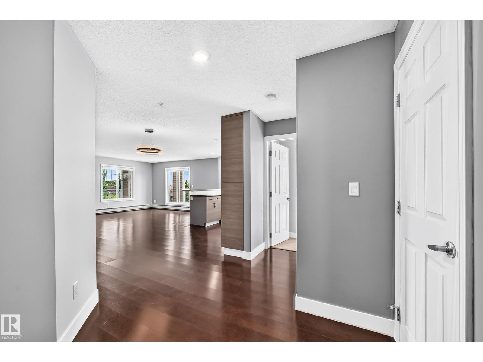 #301 13830 150 AV NW - 5