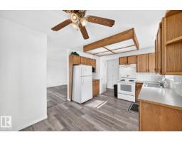 1035 Lakewood Rd N Nw, Edmonton, AB T6K3B1 Photo 31