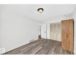 1035 Lakewood Rd N Nw, Edmonton, AB T6K3B1 Photo 45