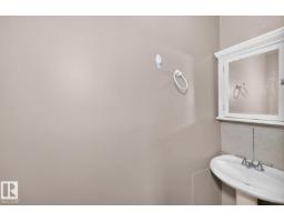 1035 Lakewood Rd N Nw, Edmonton, AB T6K3B1 Photo 46