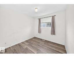 1035 Lakewood Rd N Nw, Edmonton, AB T6K3B1 Photo 48