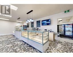 14800 Yonge Street, Aurora, ON L4G1N3 Photo 14