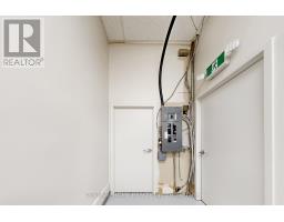 14800 Yonge Street, Aurora, ON L4G1N3 Photo 32