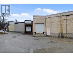 14800 Yonge Street, Aurora, ON L4G1N3 Photo 37